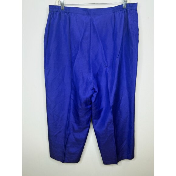 ISC Women’s 2X Blue Silk Blend 2-Piece Pantsuit Blouse & Pants Set - Picture 6 of 14